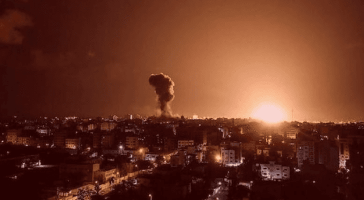طائرات الاحتلال تستهدف قطاع غزة - ارشيفية