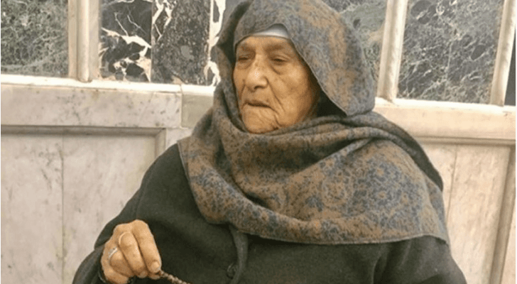 الحاجة سارة النبالي