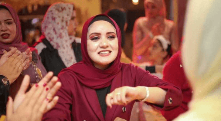 الفتاة المصرية بسنت