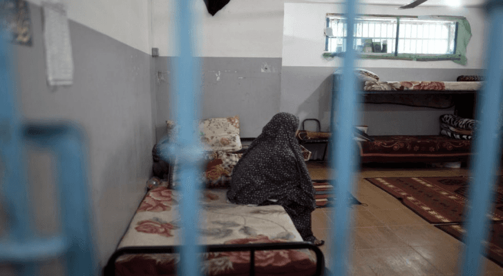 إدخال أسيرات سجن "الدامون" للحجر الصحي بسبب كورونا