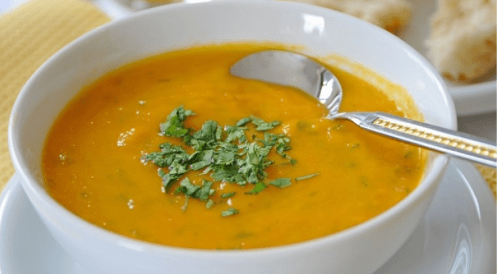 شوربة العدس