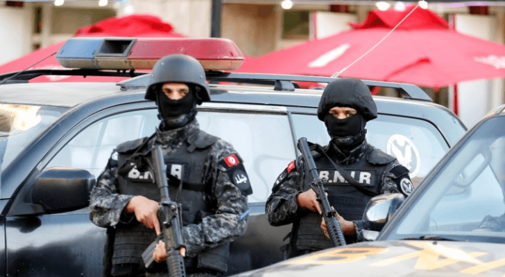 عناصر من الأمن التونسي