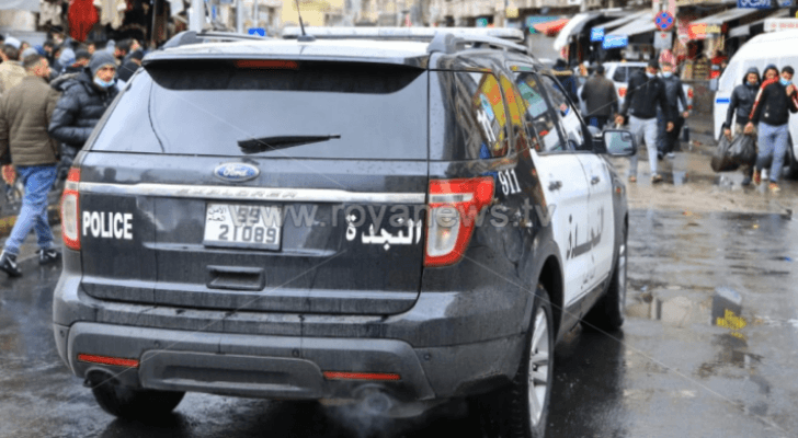 مركبة تابعة للأمن العام