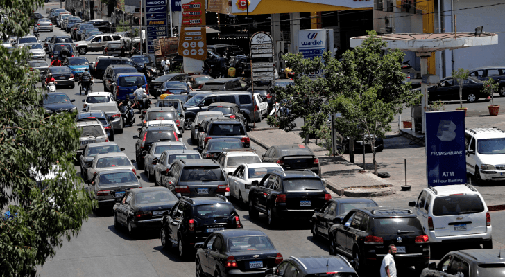 تجدد أزمة المحروقات في لبنان بسبب الأزمة الأوكرانية