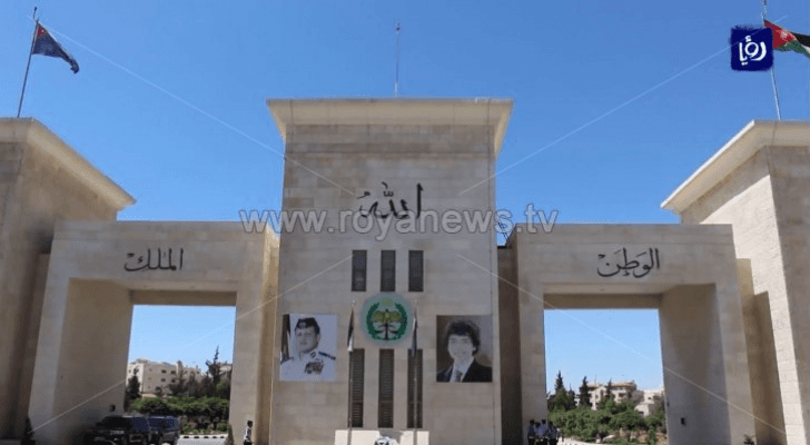 القبض على الشخصين الآخرين اللذين شاركا بالتهجم على مطعم في عمان