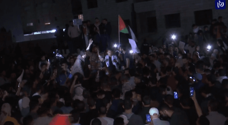 وقفة تضامنية مع الأقصى بالقرب من سفارة الاحتلال الاسرائيلي في عمان