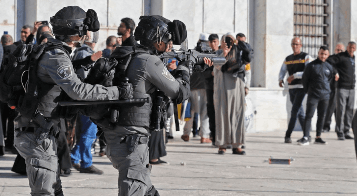 قوات الاحتلال في باحات المسجد الاقصى