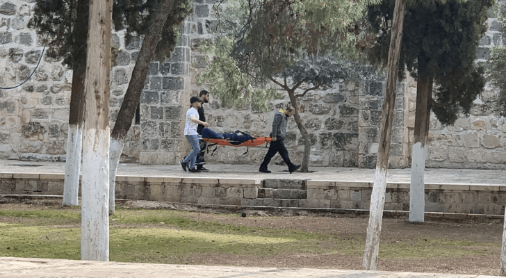 إصابات واعتقالات خلال اقتحام مستوطنين متطرفين للمسجد الأقصى