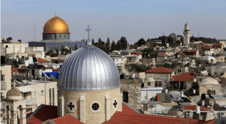 بطريركية القدس ترفض اجراءات الاحتلال في يوم سبت النور