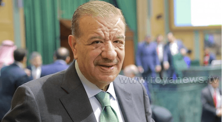 رئيس مجلس النواب يهنئ العمال بعيدهم