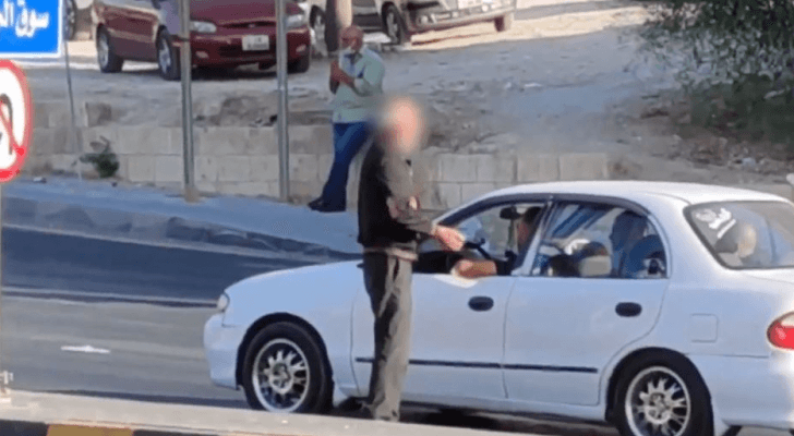 صورة أرشيفية لمتسول