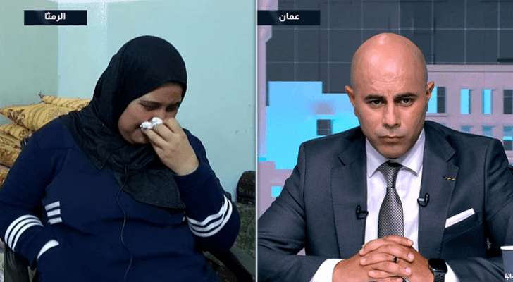 والدة الطفلتين المقتولتين على يد والدهما بالرمثا في أثناء حديثها لبرنامج نبض البلد مع الزميل محمد الخالدي