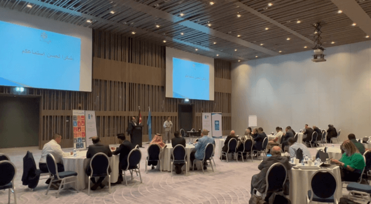 اللجان النيابية أثناء بحثها التحديات التي تواجه البيئة والتغير المناخي