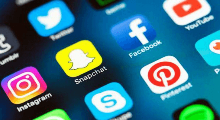 تطبيقات التواصل الاجتماعي