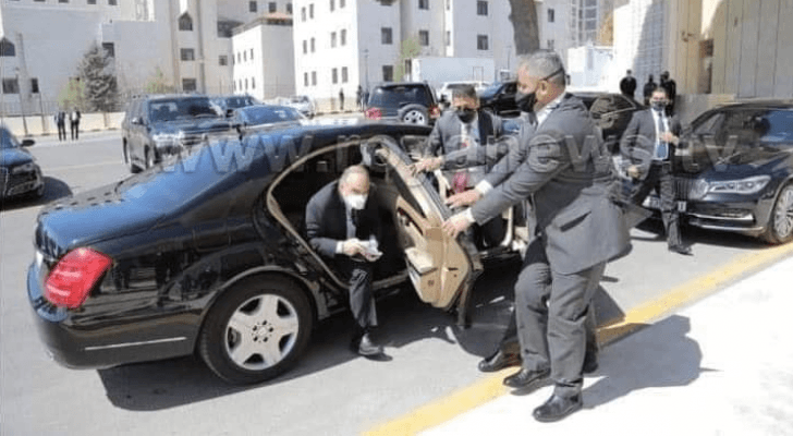 رئيس الوزراء بشر الخصاونة - أرشيفية