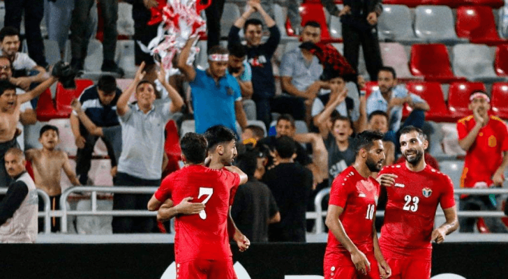 لاعبو المنتخب الوطني لكرة القدم