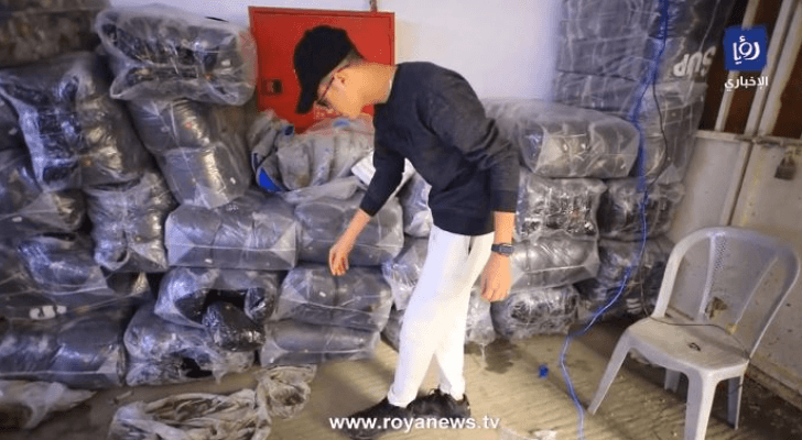 أحد التجار المتضررين