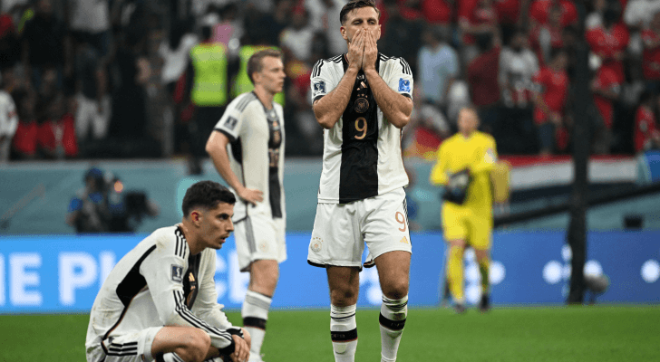 حسرة لاعبي منتخب ألمانيا عقب خروجهم من كأس العالم 2022