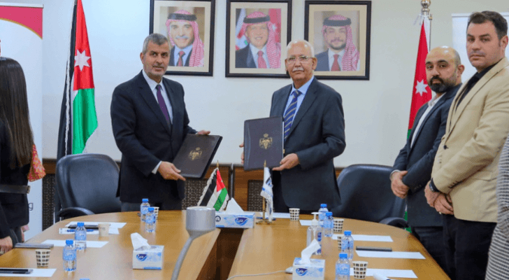 وزير الطاقة صالح الخرابشة ونقيب المهندسين أحمد الزعبي يوقعان مذكرة تفاهم