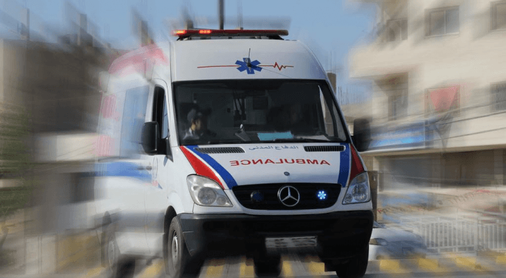 مركبة تابعة للدفاع المدني