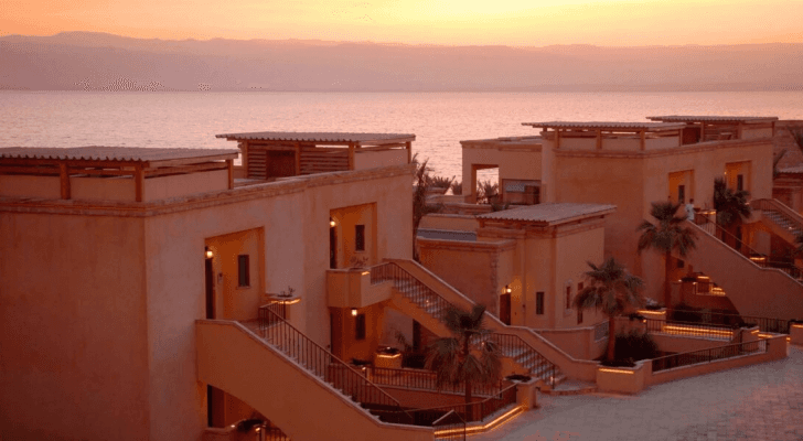 فندق في البحر الميت