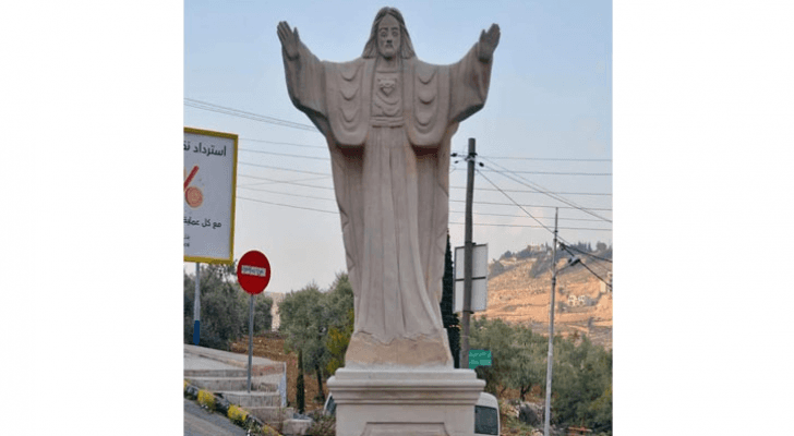 مجسم السيد المسيح في الفحيص