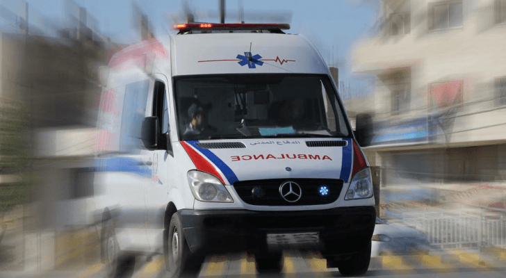 مركبة تابعة للدفاع المدني