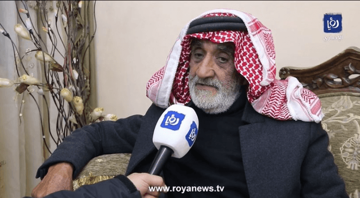 محمد الطراونة عم الشابين المفقودين محمد الطراونة