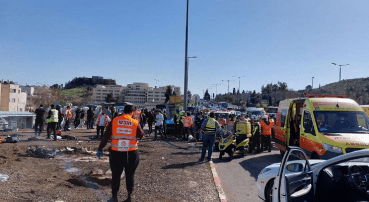 صورة من موقع عملية الدعس التي نفذها فلسطيني في القدس