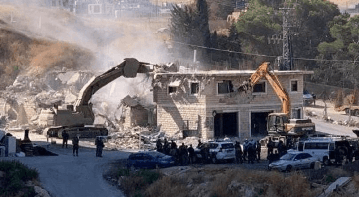 قوات الاحتلال تهدم منزل فلسطيني في جبل المكبر بالقدس - أرشيفية