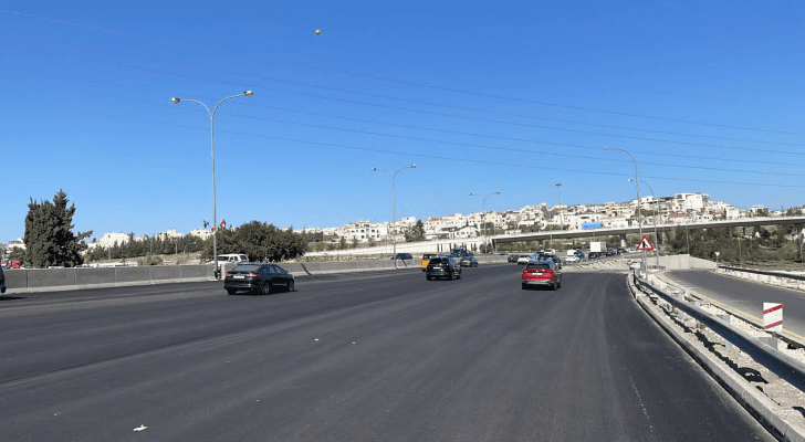 طريق المطار