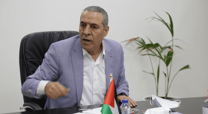 وزير الشؤون المدنية وأمين سر منظمة التحرير الفلسطينية حسين الشيخ