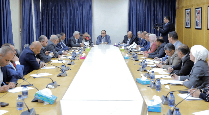 الصورة خلال الاجتماع