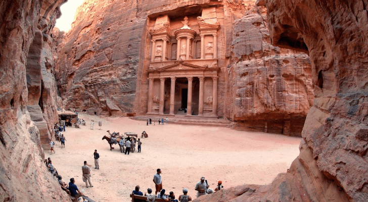 مدينة البترا
