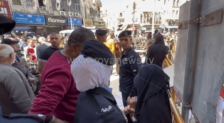 ضبط متسولة في وسط البلد في عمان