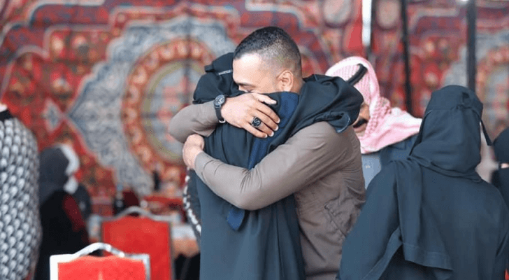 زيارة أم لابنها في أحد مراكز الإصلاح
