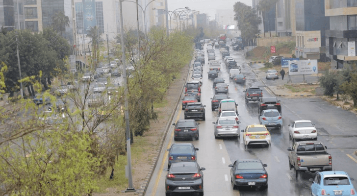 أحد شوارع العاصمة عمان بعد هطول الأمطار