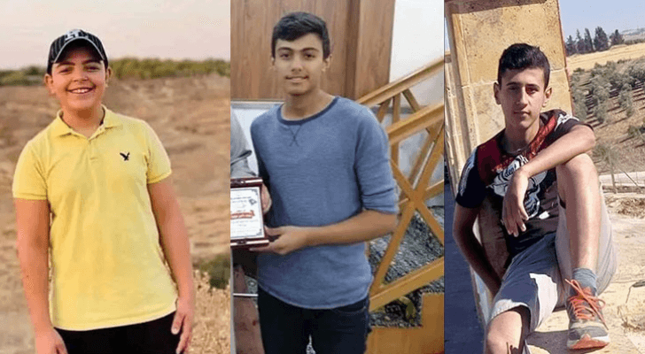 الطلبة: ساهر الخراشقة، محمد مأمون العواودة، سالم أحمد العواودة، رحمهم الله