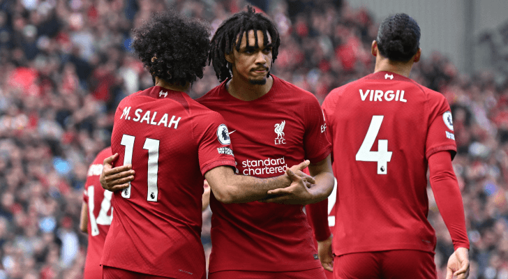 نجوم ليفربول يحتفلون بالهدف