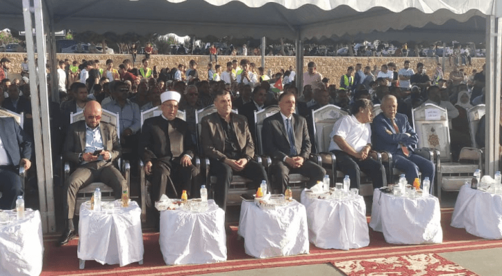 رئيس الديوان الملكي وعدد من الوزراء خلال الحفل