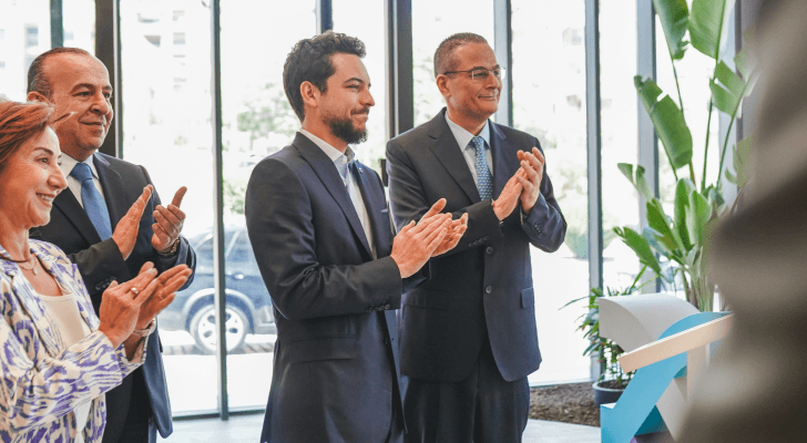 ولي العهد خلال افتتاحه مركز التكنولوجيا المالية