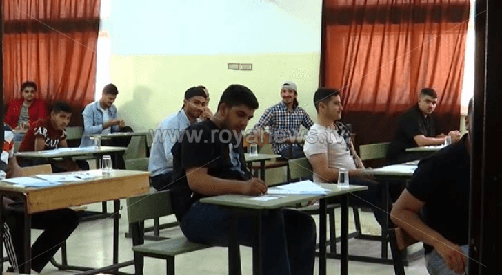 طلبة الثانوية العامة