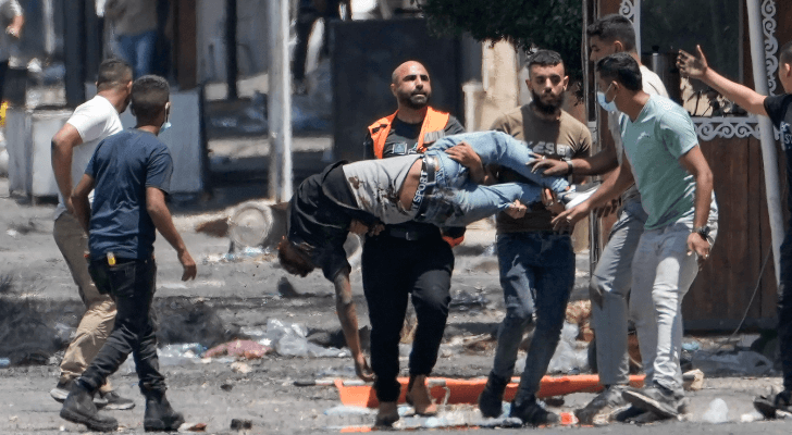 مواجهات بين فلسطينيين وقوات الاحتلال الإسرائيلي