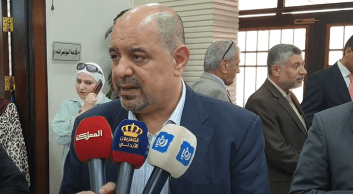 وزير الاقتصاد الرقمي والريادة احمد الهناندة