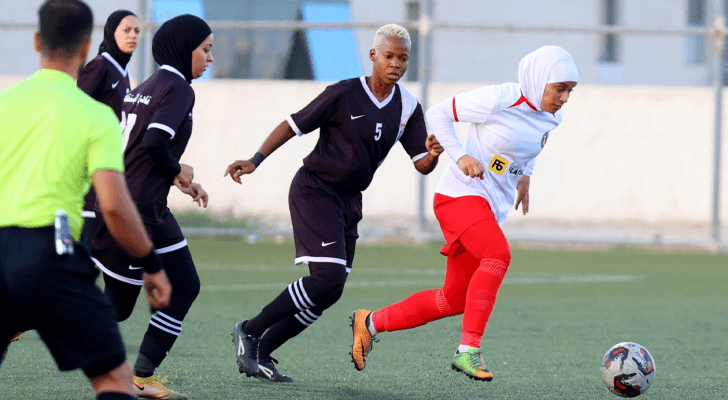 من مواجهة الاتحاد والاستقلال