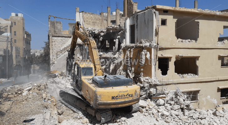 عمليات هدم عدة منازل في جبل الجوفة