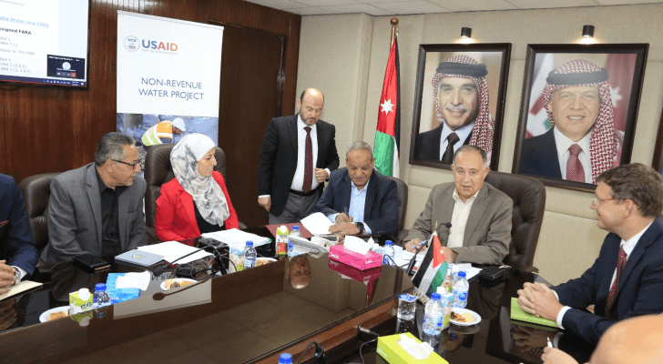 صورة من حفل توقيع الاتفاقية