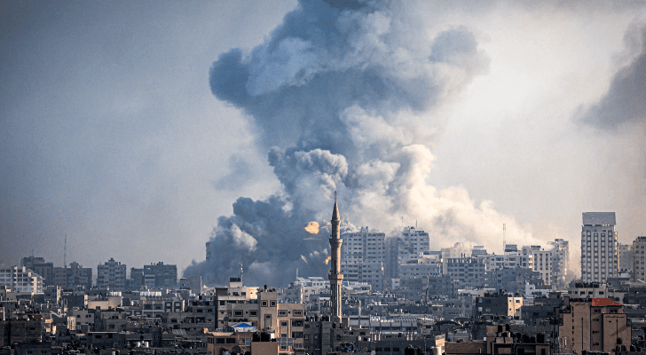 صواريخ الاحتلال الإسرائيلي في قطاع غزة