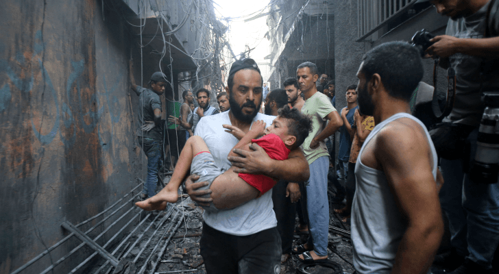 استهداف المدنيين في قطاع غزة