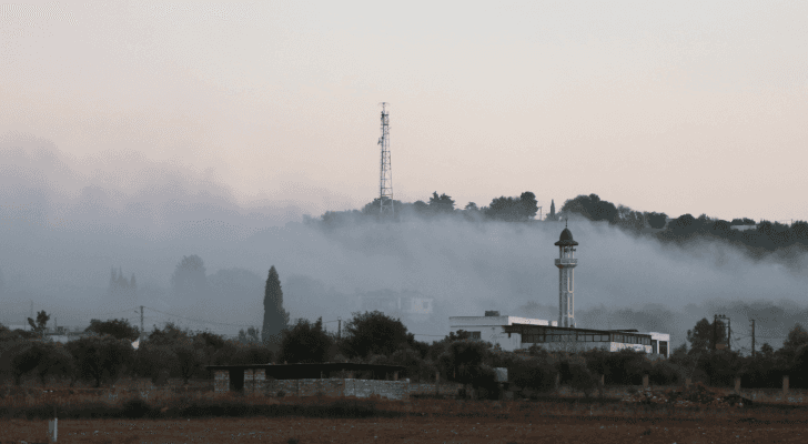 الصورة من قصف الاحتلال بلدة الضهيره الحدودية بجنوب لبنان